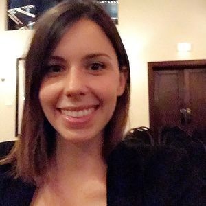 Meet your Posher, Adriana